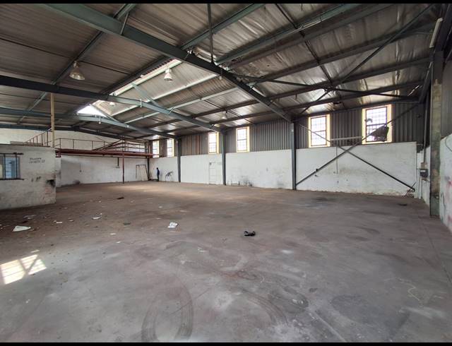 477M² WAREHOUSE TO LET IN DENVER